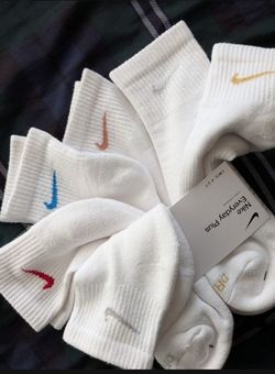 $20 BRAND NEW  6 Pairs Nike Socks Large Size Dri Fit Ankle Length 
