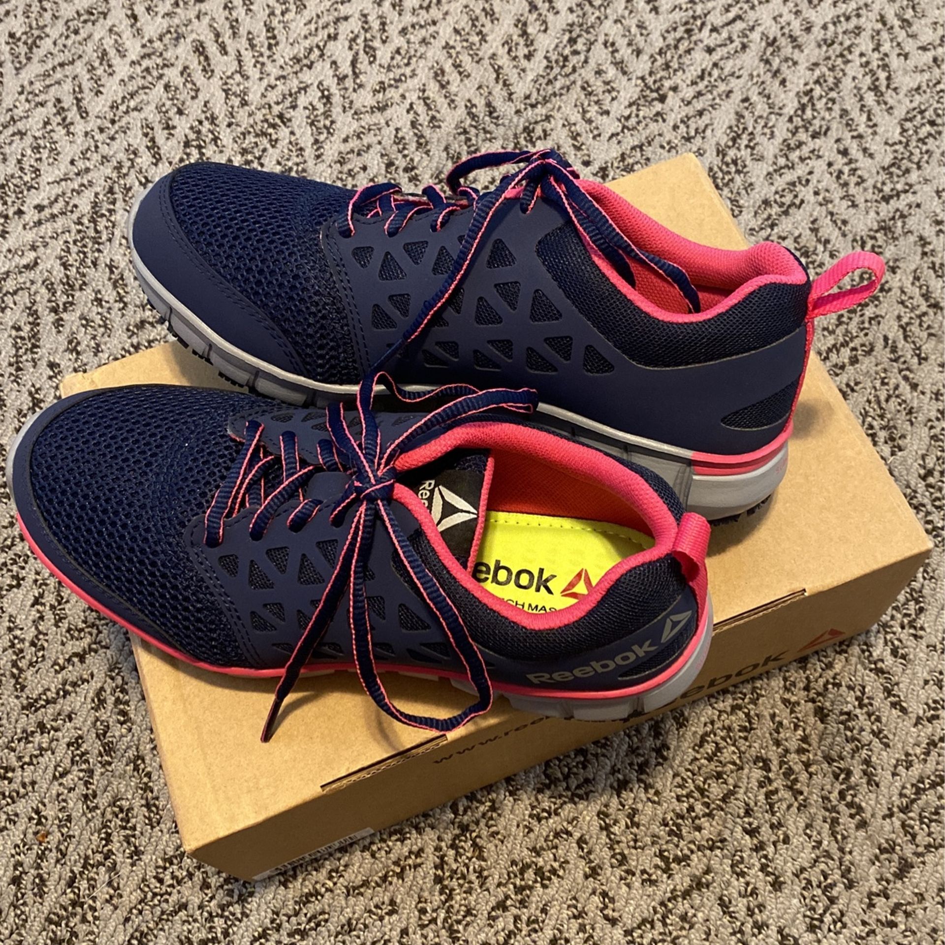 Reebok Work Women’s Non-slip Shoe