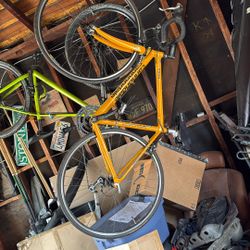 Cannondale Road Bike
