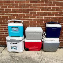 Lots Of Camping Coolers Chest Various Prices 