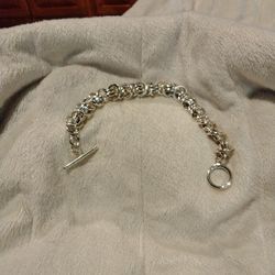 Beautiful High Shine Bracelet 