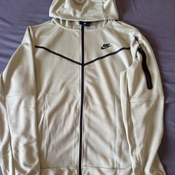 Nike Track Suit