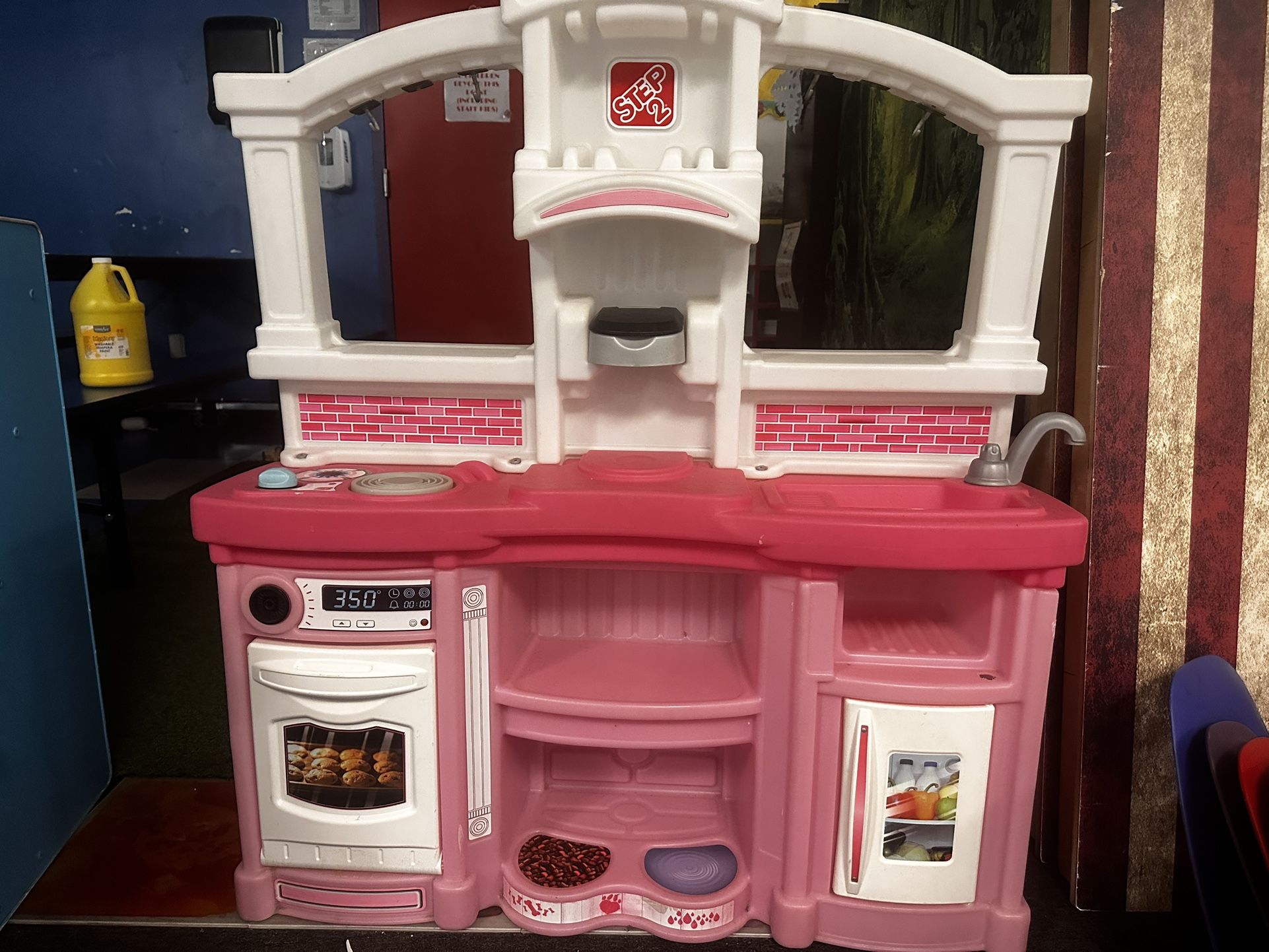 Step 2 Play Kitchen