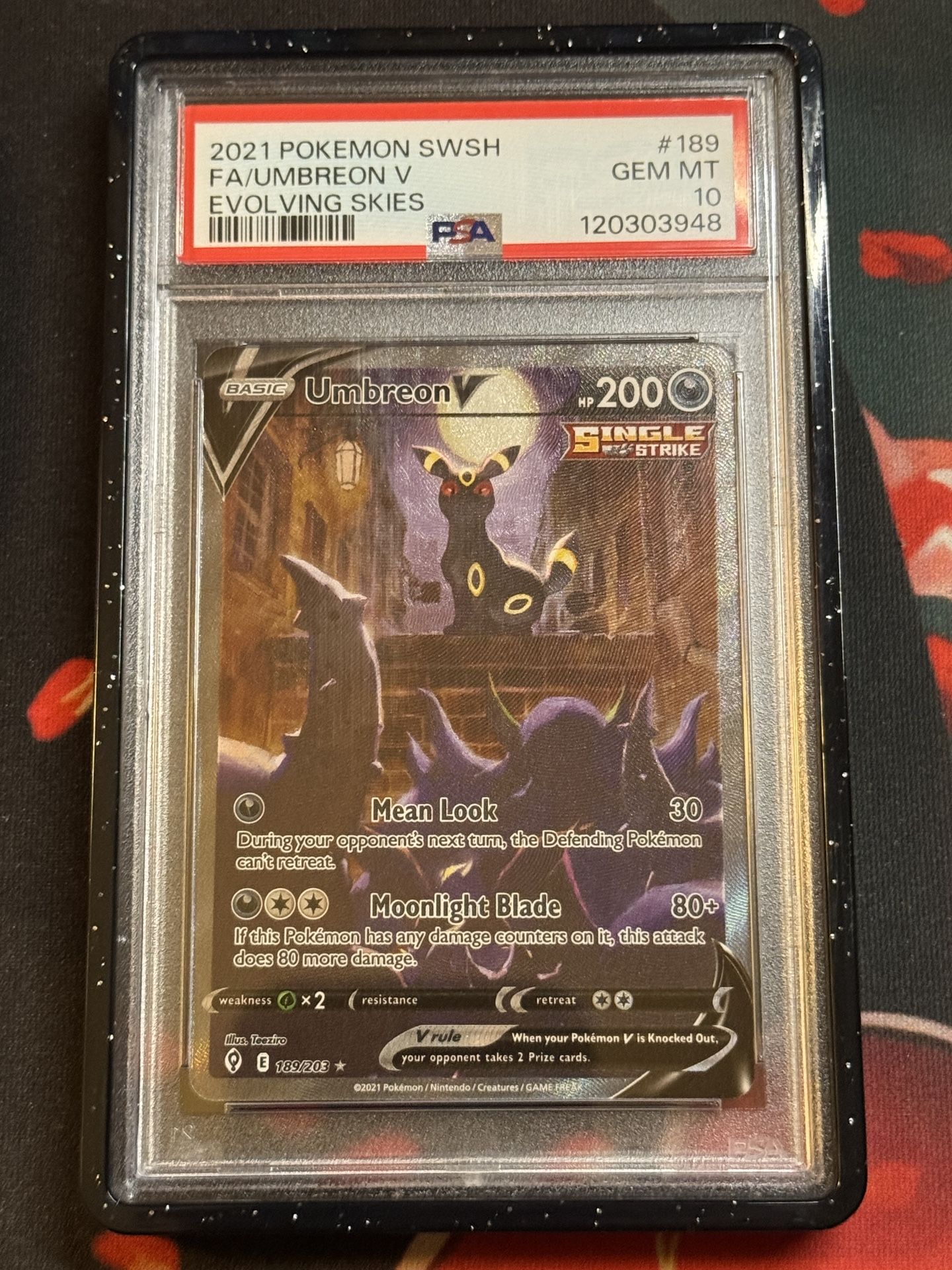 PSA 10 Umbreon V #189 Evolving Skies Alt Art