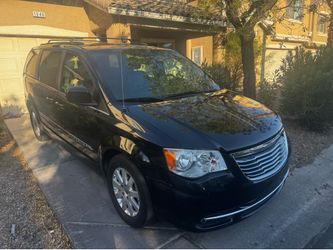 2015 Chrysler Town & Country