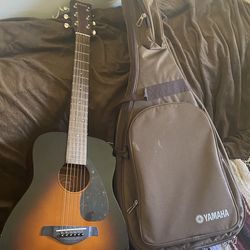 Guitar (Acoustic) Yamaha