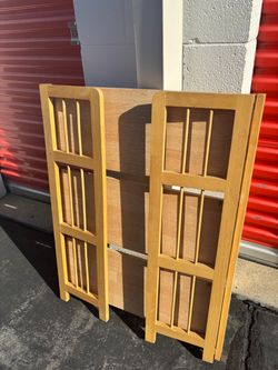Real wood, folding bookshelf