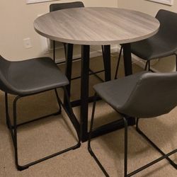 Round Dining Counter Table and 4 Bar Stools 