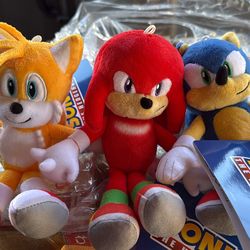 New set of 3 Sonic Plushies
