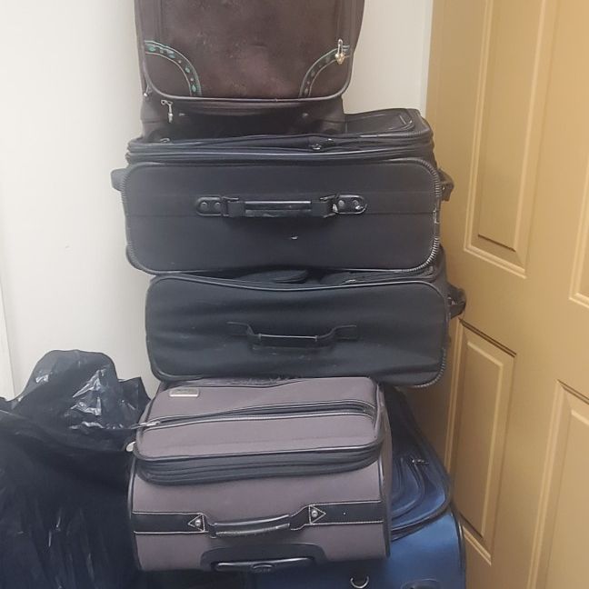 Luggage SALE for Sale in Miami, FL - OfferUp