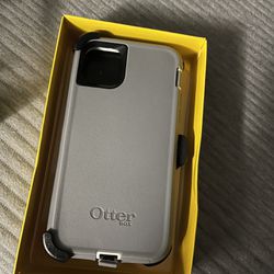 iPhone 11 Promax Otterbox Case Brand New 