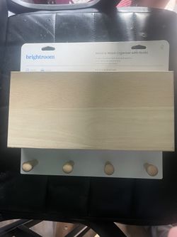 Brightroom metal & wood organizer with hooks