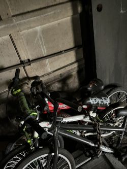3 bmx Bikes
