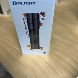 Olight Autum 2 TI. LIMITED EDITION 