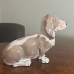 ROYAL COPENHAGEN Porcelain Basset Hound Dog Figurine.DENMARK #356