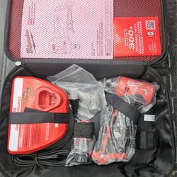 Milwaukee M12 FUEL Grinder Kit