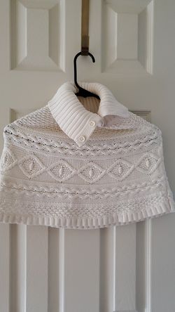 2 girls Gap sweaters