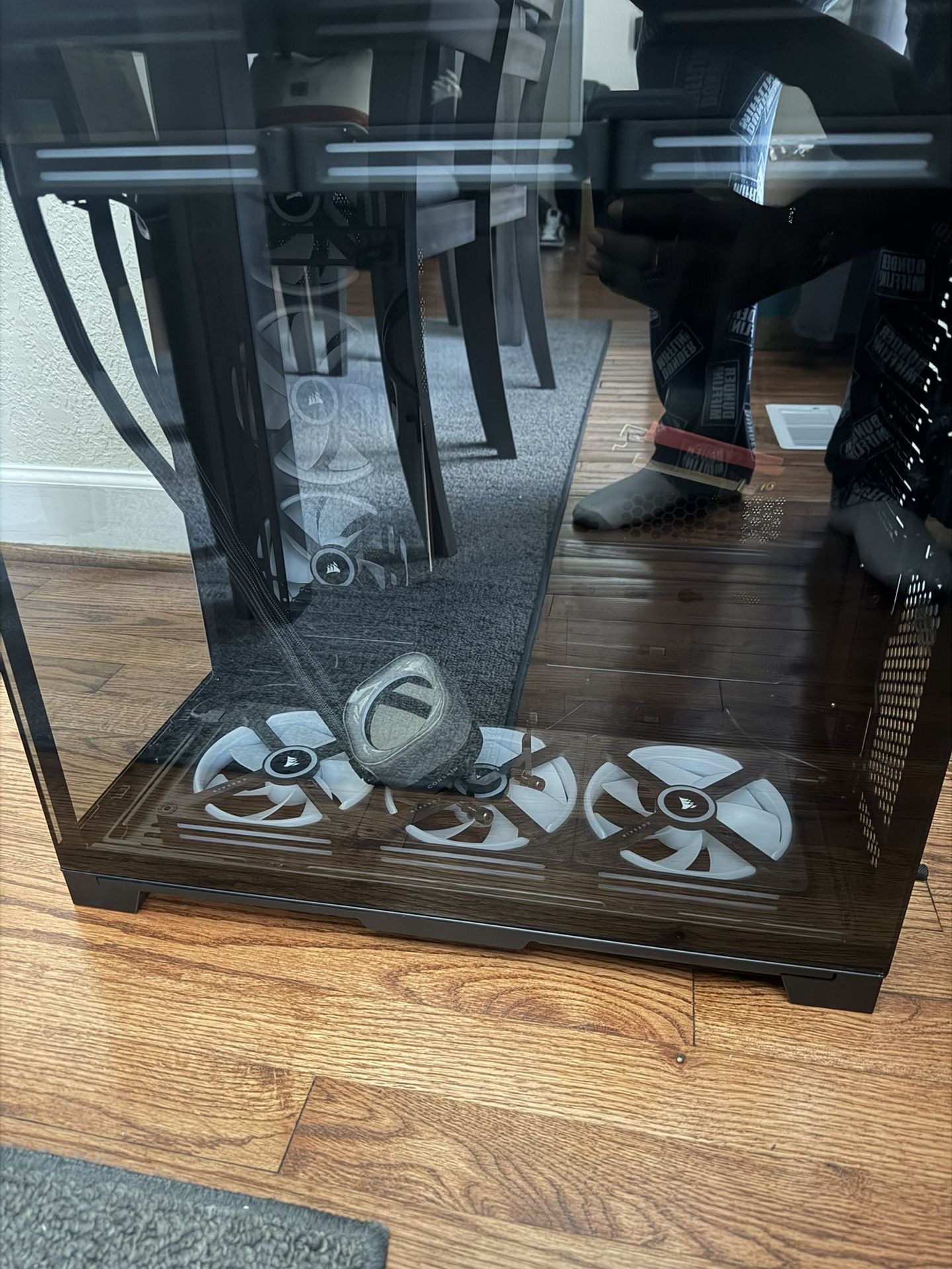 Lian Li O11 Evo XL Case w/ Corsair 140mm Fans & AIO