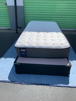 Twin Bed Set