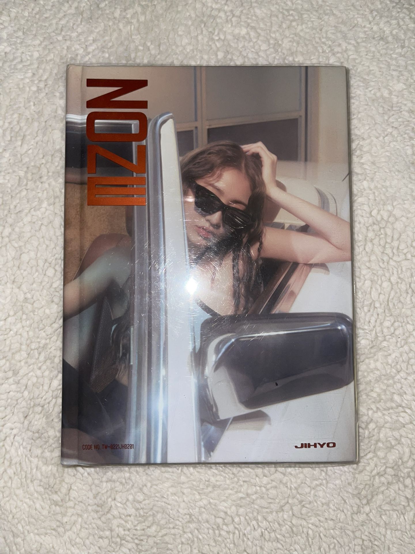 JIHYO 1st Mini Album ‘ZONE’