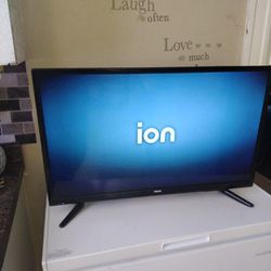 32 Inch Led TV With Remote 
