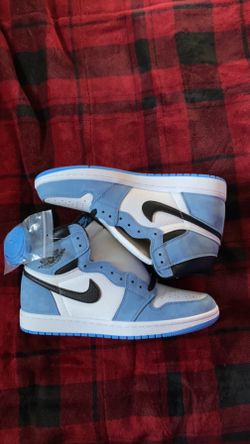 Air Jordan 1 University Blues