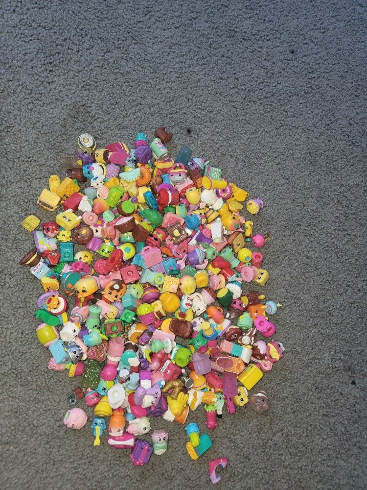 Shopkins 250 Pieces