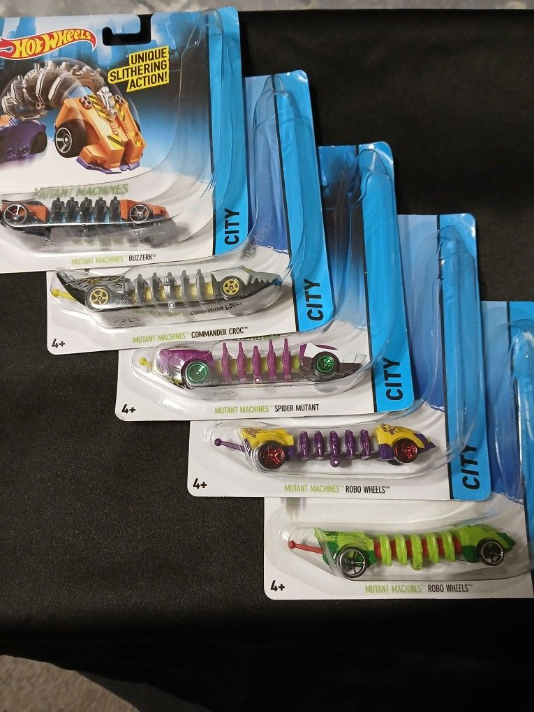 Hot wheels Mutant Machines