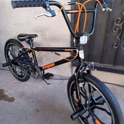 Bike Mongoose REBEL BMX Tires Size 20