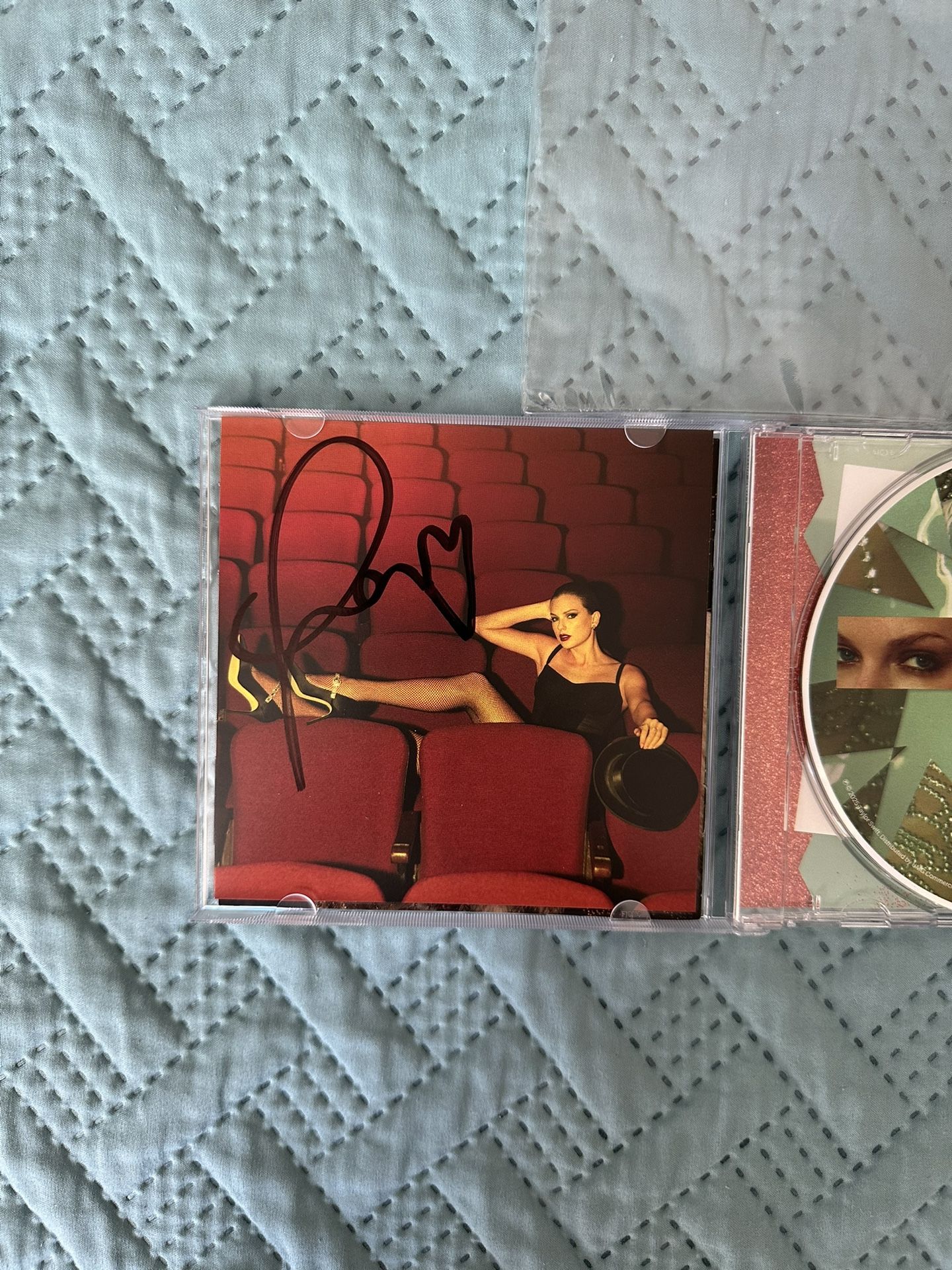 Taylor Swift The Life of a Showgirl Hand Signed Cd Photo 4