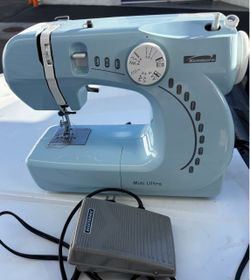 Kenmore Mini Ultra Sewing Machine