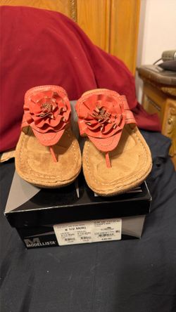 Women’s Sandals