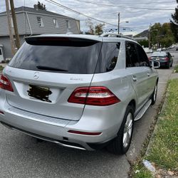 Mercedes Benz ML350 Sport Utility 4MATIC 