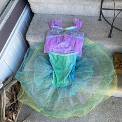 Costume Little Mermaid 🧜‍♀️ Princess Disney Dress Sz. S. 5/6