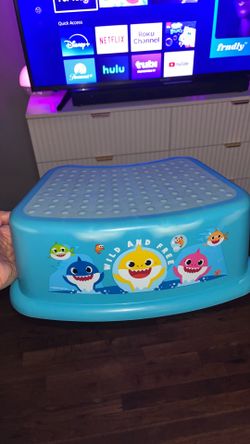 💛Baby shark kids step stool (Escondido)