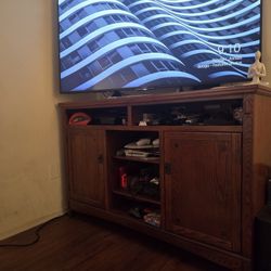 Tv Furniture. W=60 In, D=20 In, H=39 In.