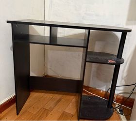 Computer desk