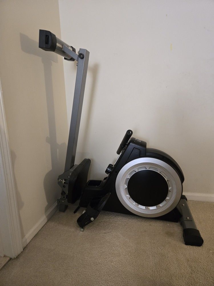 New Rowing Machine For Workout