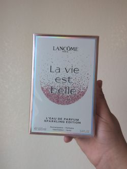 La Vie Est Belle - Women's Perfume
