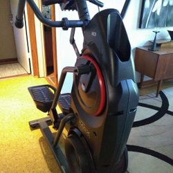 Bowflex Elliptical Max Trainer