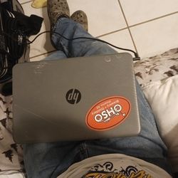 Laptop 
