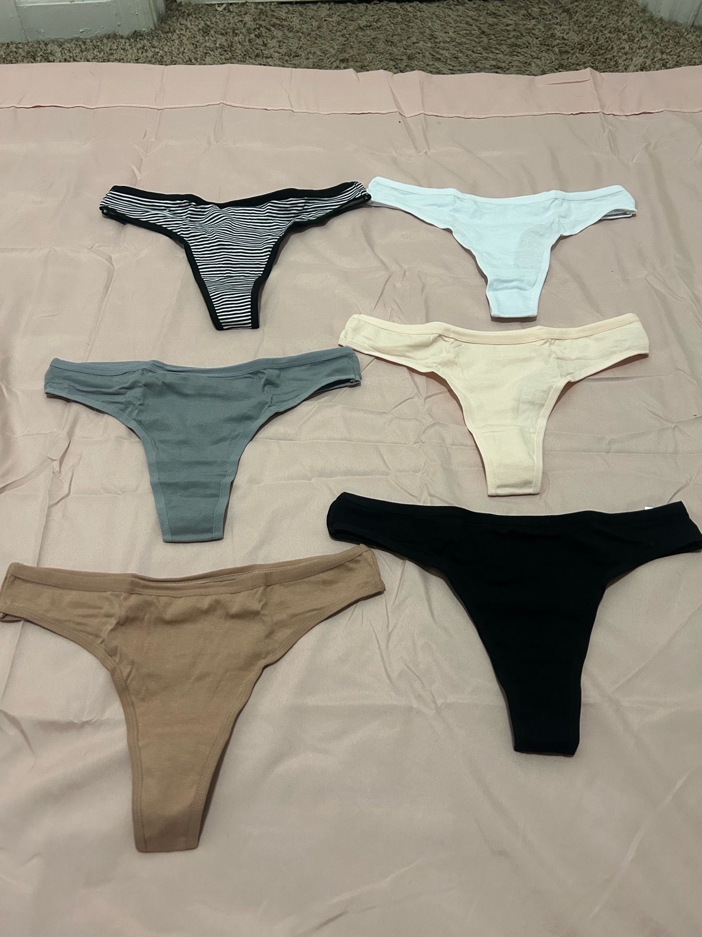 Women’s Thong Panties Underwear Size Medium 6-pack