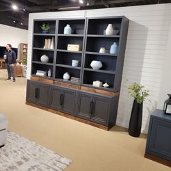 6 Pc. Complete Set. Black Librery