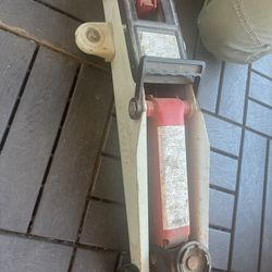 Larin Hydraulic 2-ton Jack 