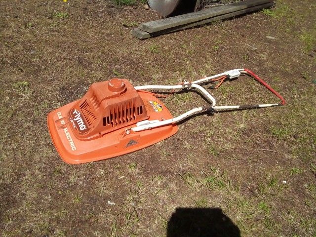 2 stroke hover mower hot sale