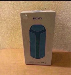 Sony SRS-XE300 Wireless Portable BLUETOOTH Speaker, IP67 Water-resistant, Dustproof and Shockproof, Blue
