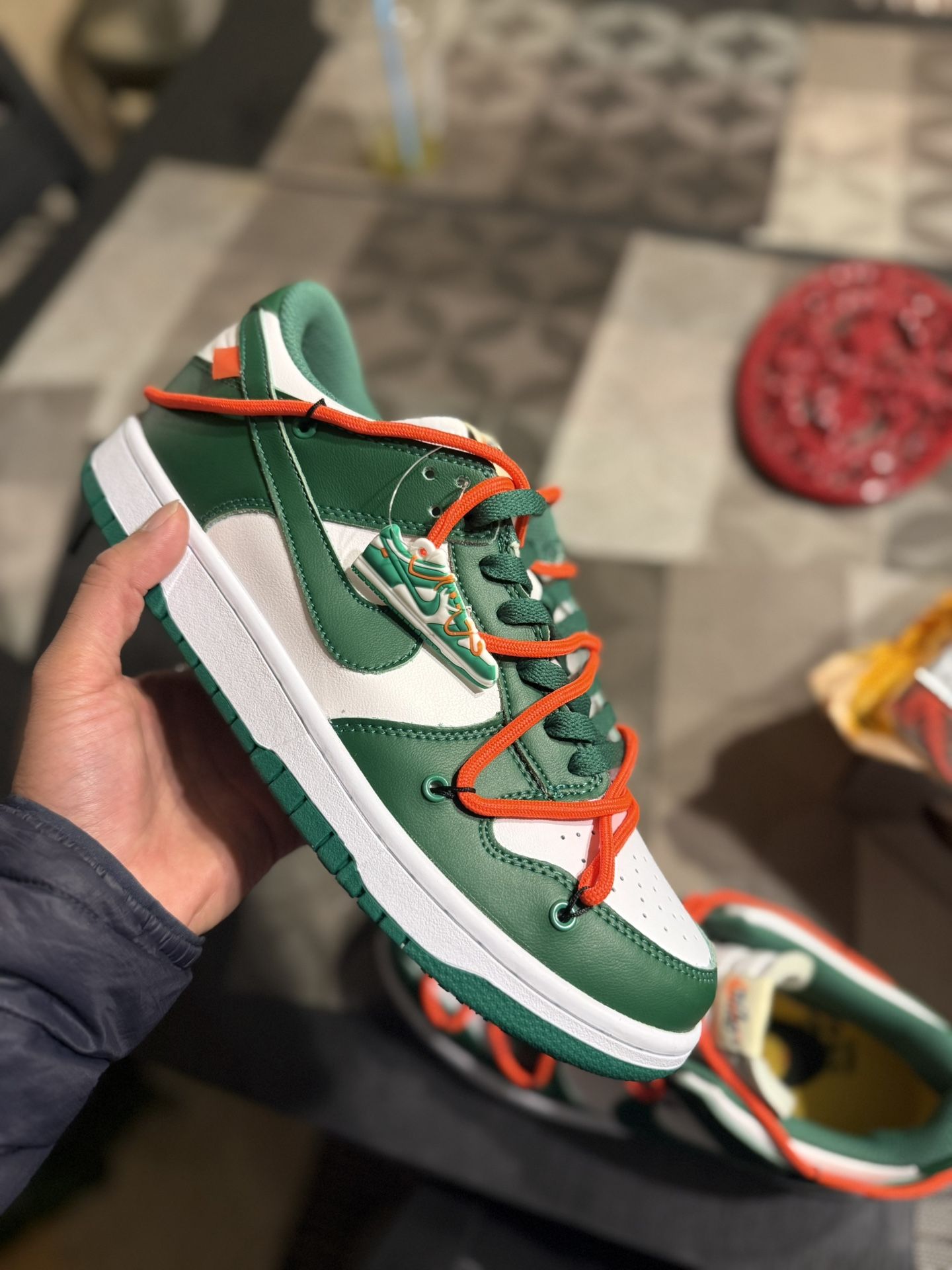 Off-White dunk lows men’s US SIZE 8 Brand New