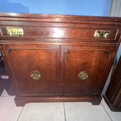 vintage Chinese or Japanese cabinet