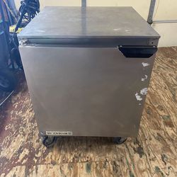 Beverage-Air UCR27A-23 Commercial Refrigerator $125