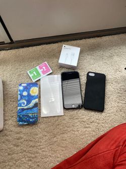IPhone 8 UNLOCKED + accessories